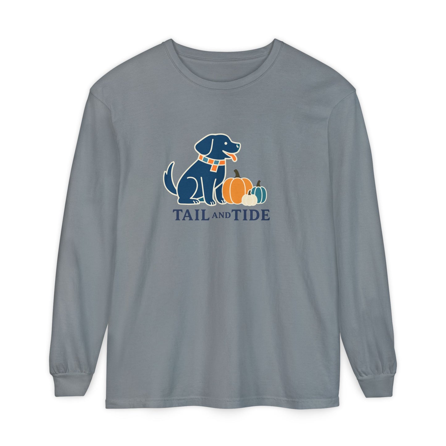 Granite Comfort Colors long sleeve with Labrador-inspired three pumpkin design – Tail & Tide Co.
