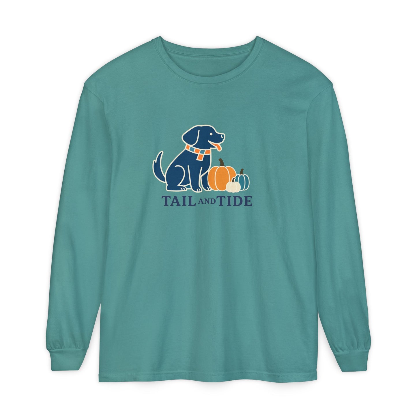Seafoam Comfort Colors long sleeve with Labrador-inspired three pumpkin design – Tail & Tide Co.